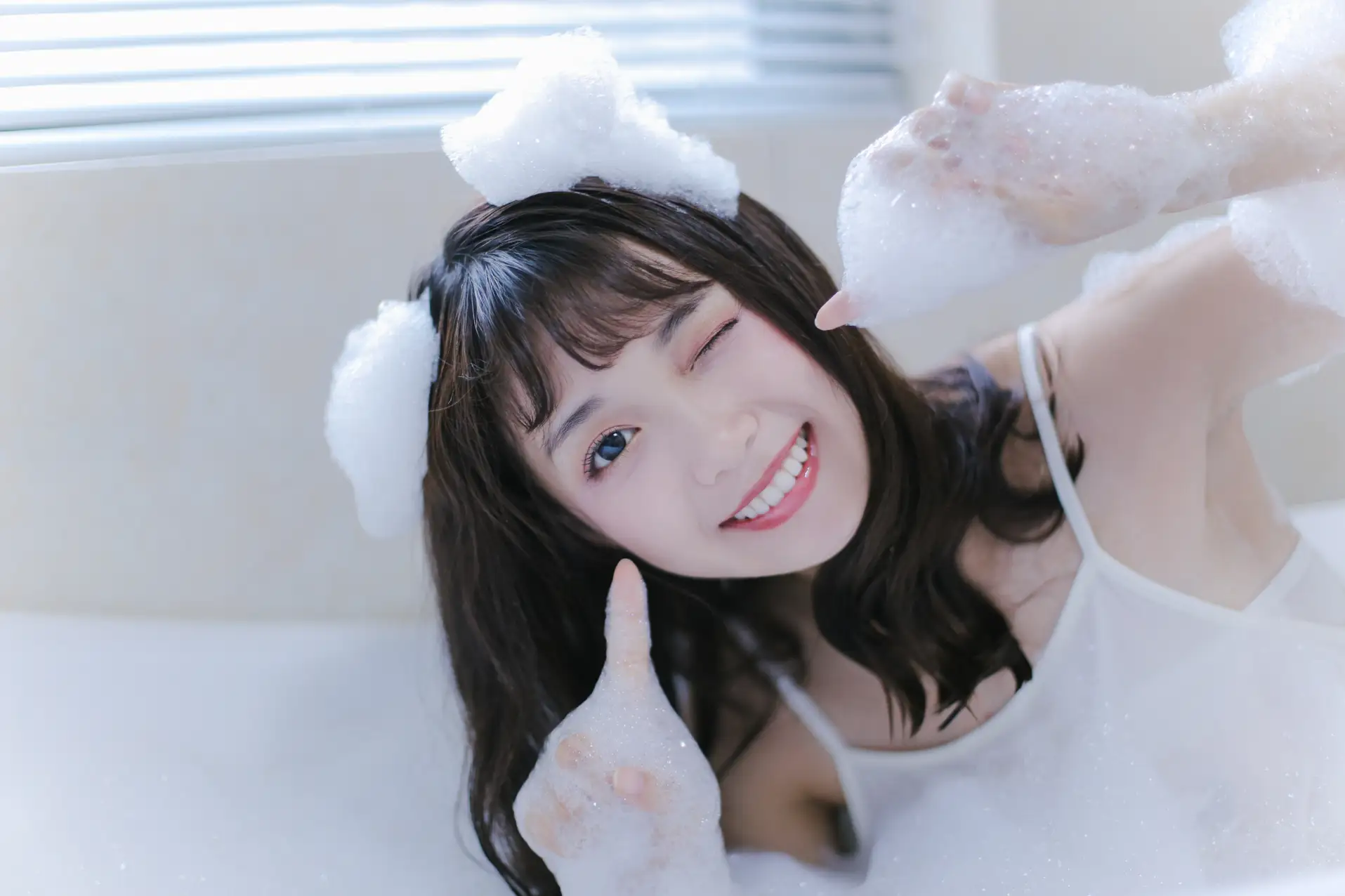 [YITUYU] 2022.08.25 Vol.1788 – Milk Bubble Bath a fish tail#[27P]-5